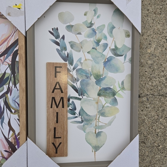 Wall Art Framed Set Of 4. Family, Cherish, Faith, Dream With Floral Acc… - Picture 8 of 9